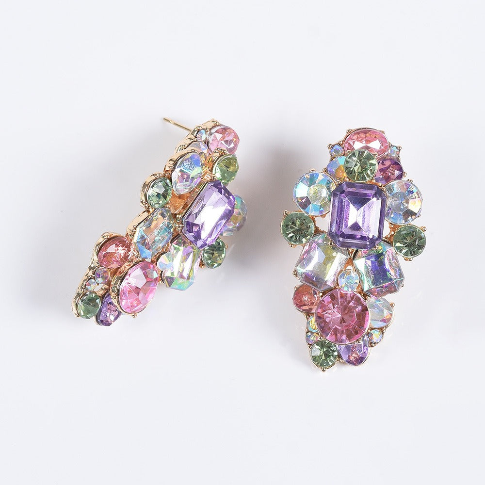 Colored gemstone alloy earrings with a simple and sweet style