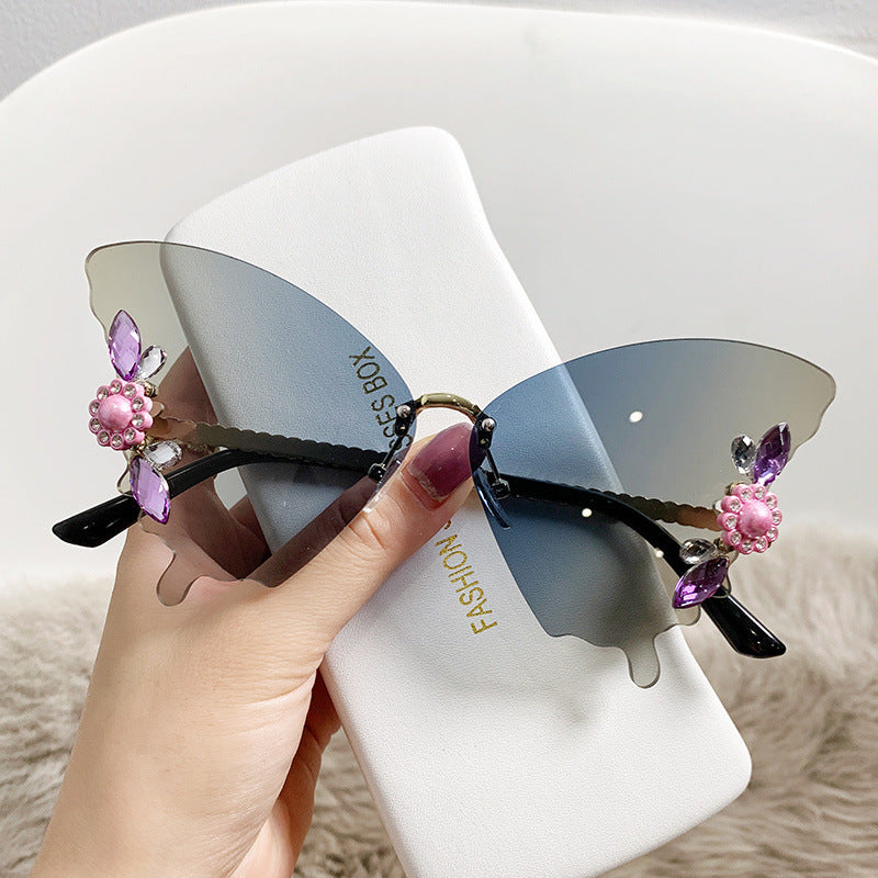 New Frameless Trimmed Butterfly Shaped Sunglasses Diamond-studded Bright Colourful Hipster Party Fashion Sunglasses