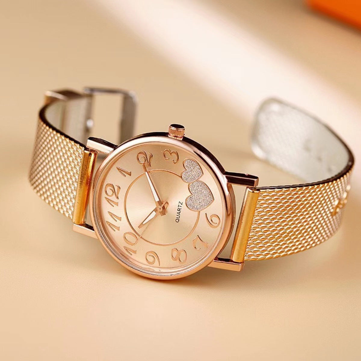 Fashion Love Plastic Mesh Belt + Peach Heart Four-piece Jewelry Set Ladies Five-piece Watch Gift Box Quartz Watch